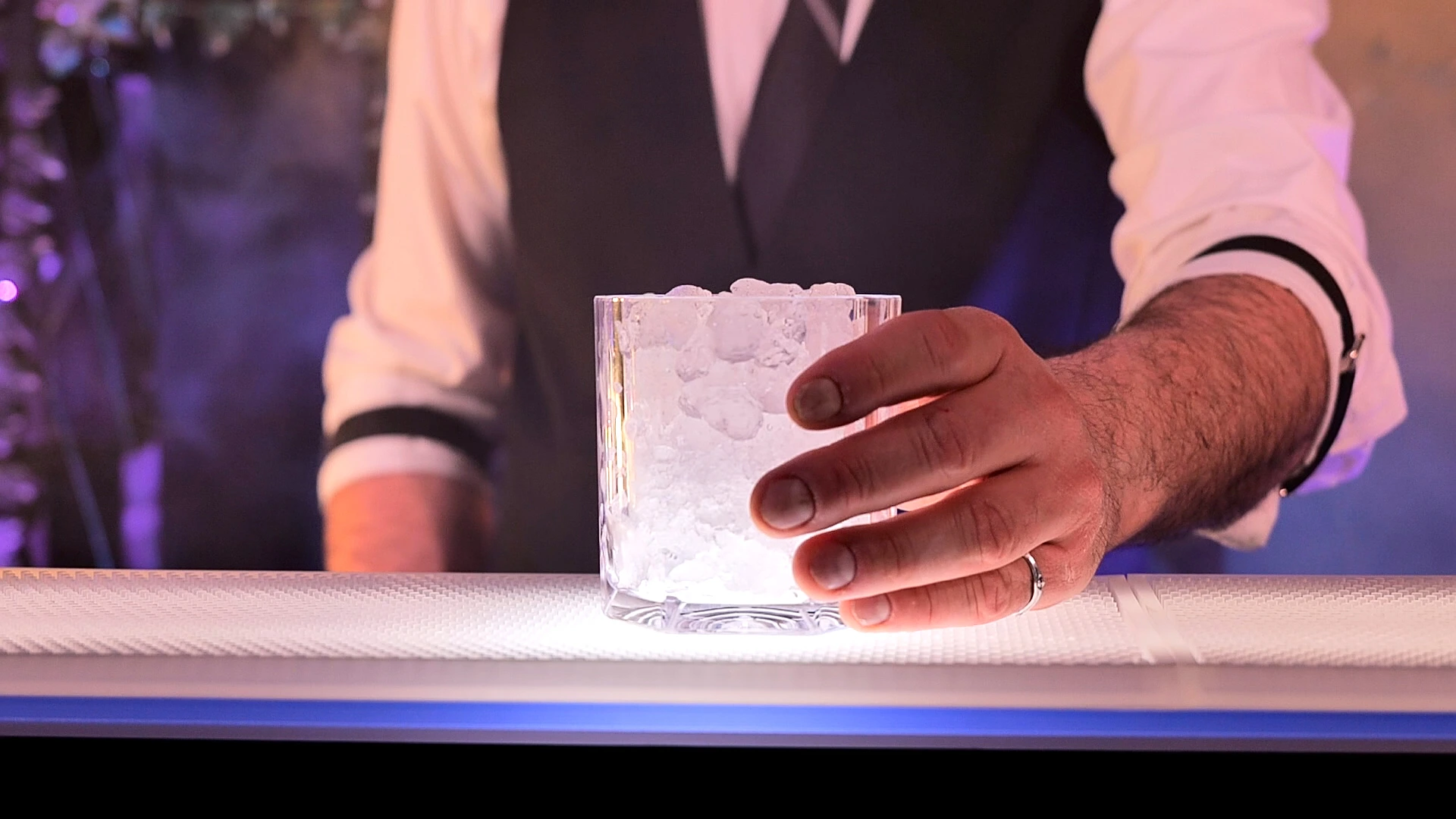 Animation cocktail lors d’une soirée d’entreprise